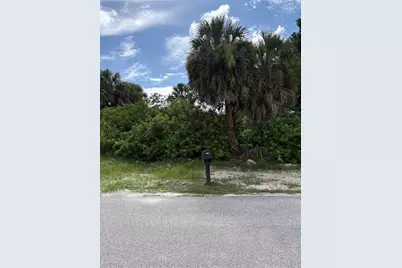 18383 Burkholder Circle, Port Charlotte, FL 33948 - Photo 4
