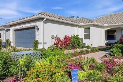 25029 Pearl Lake Circle #25029, Englewood, FL 34223 - Photo 4