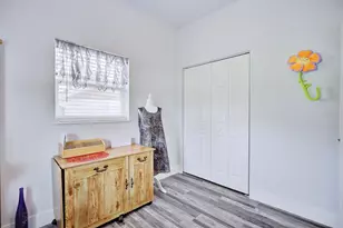 230 E Canal Way NE, Lake Placid, FL 33852 - Photo 8