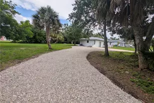 2152 Basin, Port Charlotte, FL 33952 - Photo 8
