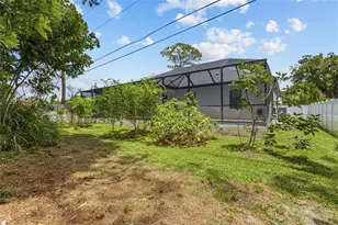 4722 Neptune Rd, Venice, FL 34293 - Photo 38