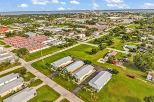 318 E Grace St, Punta Gorda, FL 33950 - Photo 18