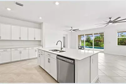 11296 Pinot Drive, Venice, FL 34293 - Photo 4