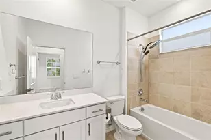 11296 Pinot Dr, Venice, FL 34293 - Photo 32