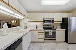 5501 Ashton Way, Sarasota, FL 34231 - Photo 8