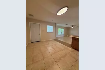 814 Spring Lake Boulevard NW, Port Charlotte, FL 33952 - Photo 4