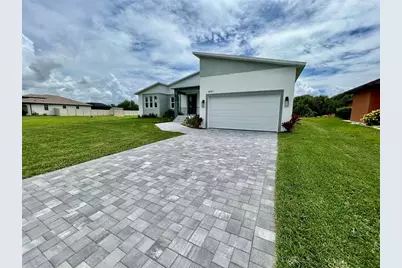 8181 Tecumseh Circle, Port Charlotte, FL 33981 - Photo 2