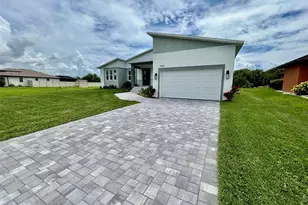 8181 Tecumseh Cir, Port Charlotte, FL 33981 - Photo 2