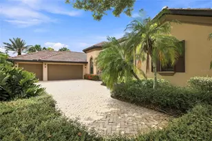 9295 Trieste Dr, Fort Myers, FL 33913 - Photo 6