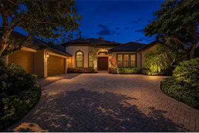 9295 Trieste Drive, Fort Myers, FL 33913 - Photo 2