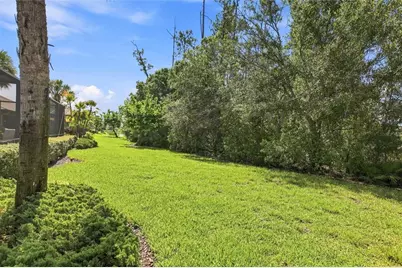 9295 Trieste Drive, Fort Myers, FL 33913 - Photo 12