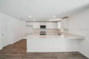 12048 Pembrooke Ave, Weeki Wachee, FL 34614 - Photo 12
