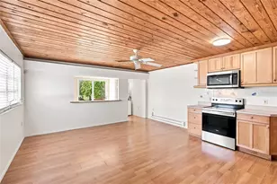 455 62nd St, Holmes Beach, FL 34217 - Photo 8