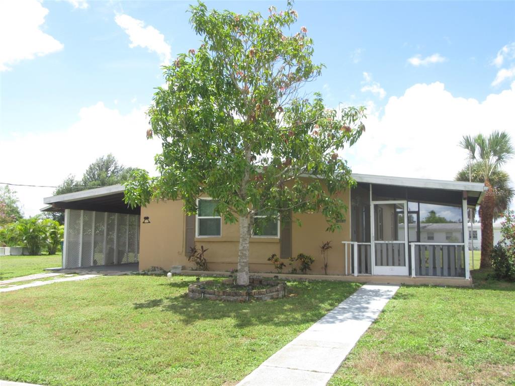 21267 Gladis Ave main architectural view