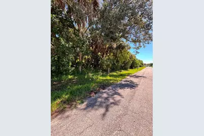 18024 Wing Avenue, Port Charlotte, FL 33948 - Photo 4
