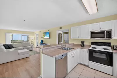 25100 Sandhill Boulevard #B 102, Punta Gorda, FL 33983 - Photo 4