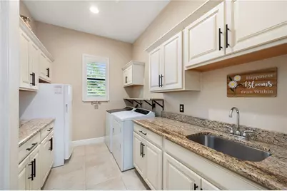 325 Segovia Drive, Punta Gorda, FL 33950 - Photo 34
