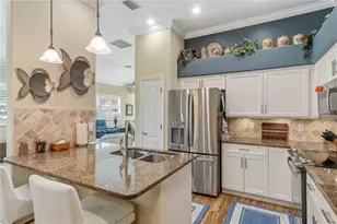 1001 Topelis Dr, Englewood, FL 34223 - Photo 20