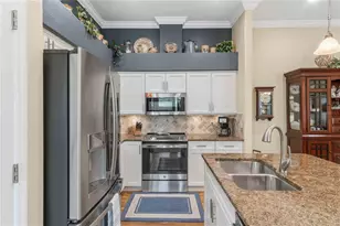1001 Topelis Dr, Englewood, FL 34223 - Photo 14