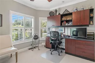 1001 Topelis Dr, Englewood, FL 34223 - Photo 44