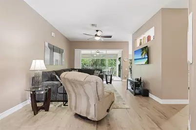 710 Tarpon Cove Drive #203, Naples, FL 34110 - Photo 10