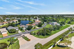 24803 Rio Villa Lakes Cir, Punta Gorda, FL 33950 - Photo 36