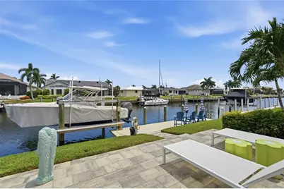 2517 Rio Largo Court, Punta Gorda, FL 33950 - Photo 4