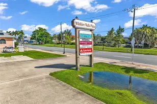425 Cross St, Punta Gorda, FL 33950 - Photo 1