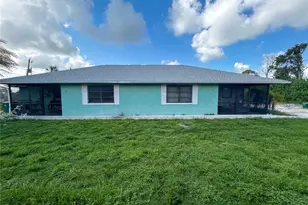 1685 Shadow Ln, Englewood, FL 34224 - Photo 2