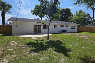 965 Vignoles Ave NE, Palm Bay, FL 32905 - Photo 2