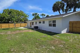 965 Vignoles Ave NE, Palm Bay, FL 32905 - Photo 10