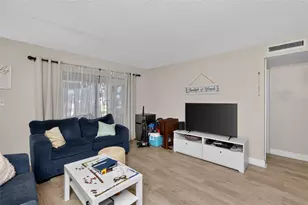 2650 Countryside Blvd, Clearwater, FL 33761 - Photo 2