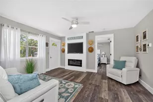 2015 Kendis St, Port Charlotte, FL 33948 - Photo 6