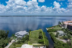 302 Klispie Dr, Punta Gorda, FL 33950 - Photo 1