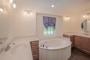 206 S Waterway Dr NW, Port Charlotte, FL 33952 - Photo 28