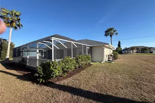 1612 Blue Lake Cir, Punta Gorda, FL 33983 - Photo 18