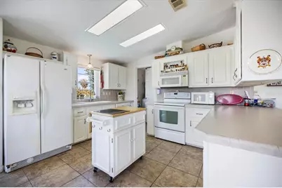 721 Rio Villa Drive, Punta Gorda, FL 33950 - Photo 10