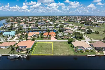 3930 La Costa Island Court, Punta Gorda, FL 33950 - Photo 4
