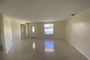 165 Dartmouth Dr NW, Port Charlotte, FL 33952 - Photo 16
