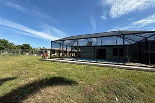 165 Dartmouth Dr NW, Port Charlotte, FL 33952 - Photo 4