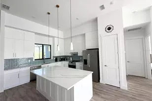 10 Mate Dr, Placida, FL 33946 - Photo 4