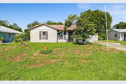 327 Harbor Boulevard, Port Charlotte, FL 33954 - Photo 6