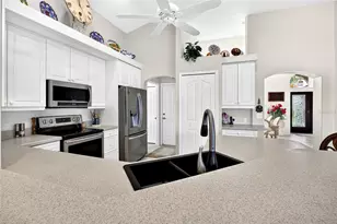 340 Santander Ct, Punta Gorda, FL 33950 - Photo 18