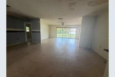 563 Beal Street NW, Port Charlotte, FL 33952 - Photo 4
