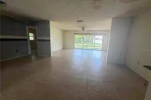 563 Beal St NW, Port Charlotte, FL 33952 - Photo 4