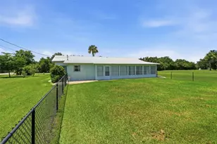 8451 SW Sunnybreeze Rd, Arcadia, FL 34269 - Photo 24