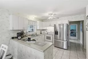 8451 SW Sunnybreeze Rd, Arcadia, FL 34269 - Photo 8