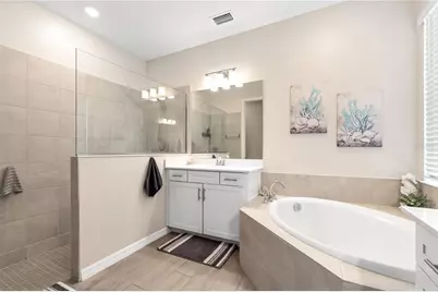 17420 Jadestone Court, Venice, FL 34293 - Photo 26