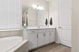 17420 Jadestone Ct, Venice, FL 34293 - Photo 28