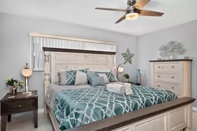 1633 Edith Esplanade, Cape Coral, FL 33904 - Photo 24